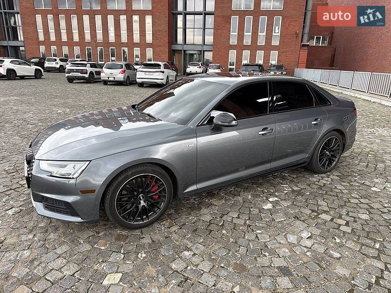 Седан Audi A4 2017 в Днепре