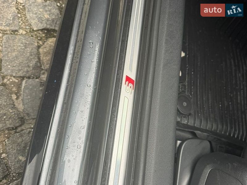 Седан Audi A4 2017 в Днепре