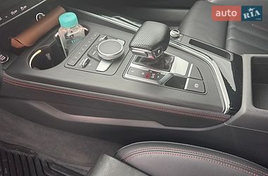 Седан Audi A4 2017 в Днепре