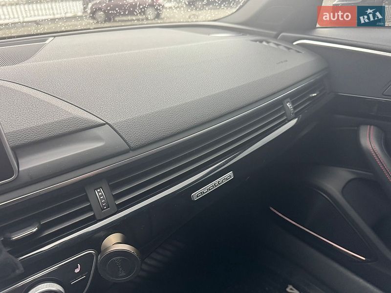 Седан Audi A4 2017 в Днепре