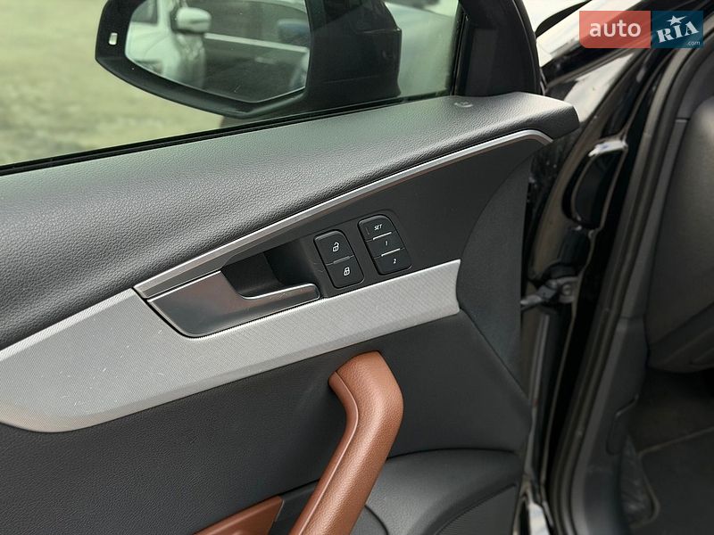 Седан Audi A4 2016 в Шептицькому