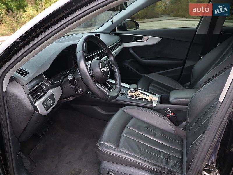 Седан Audi A4 2019 в Ізюмі