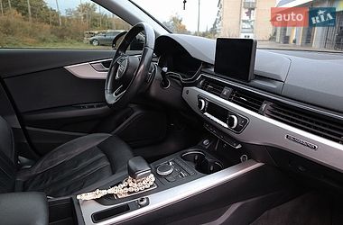 Седан Audi A4 2019 в Ізюмі