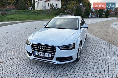 Седан Audi A4 2014 в Винниках