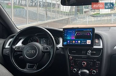 Седан Audi A4 2015 в Киеве