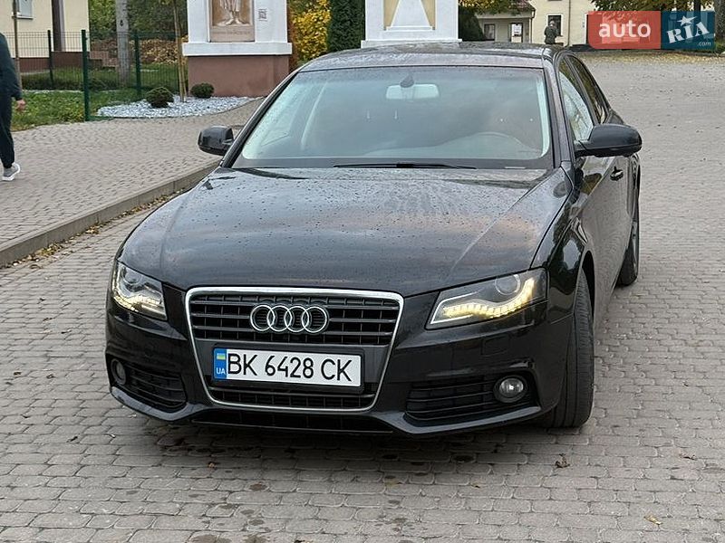 Audi A4 2011