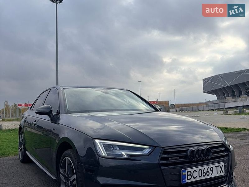 Седан Audi A4 2016 в Пустомитах