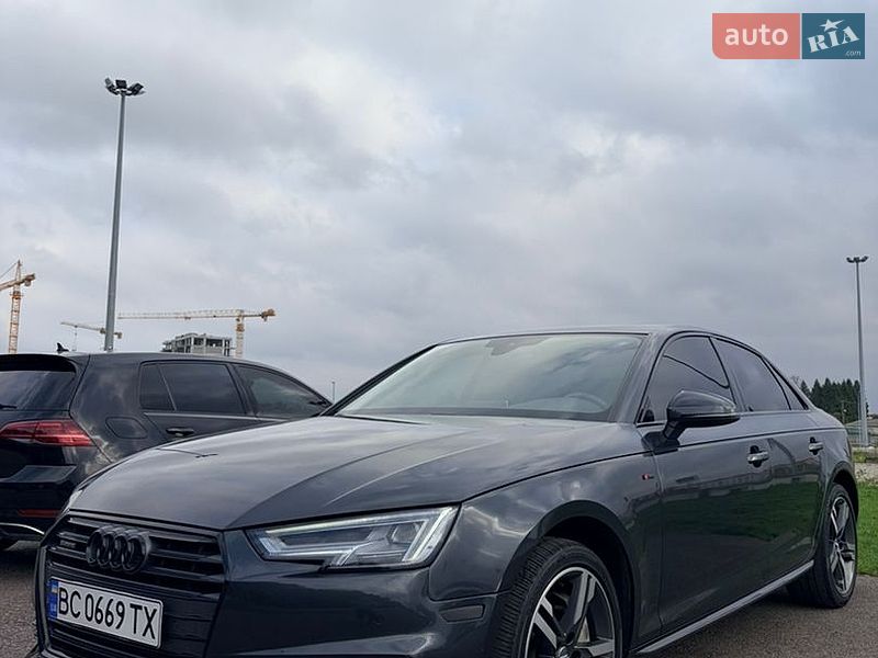 Седан Audi A4 2016 в Пустомитах