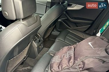 Седан Audi A4 2016 в Пустомитах