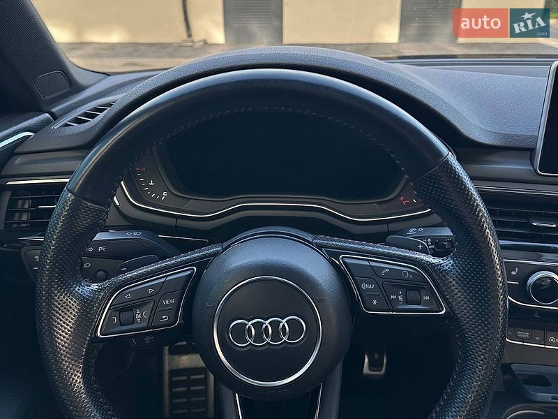 Седан Audi A4 2017 в Львове