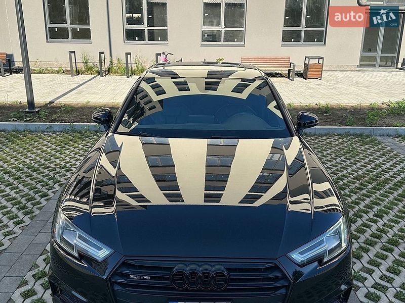 Седан Audi A4 2017 в Львове