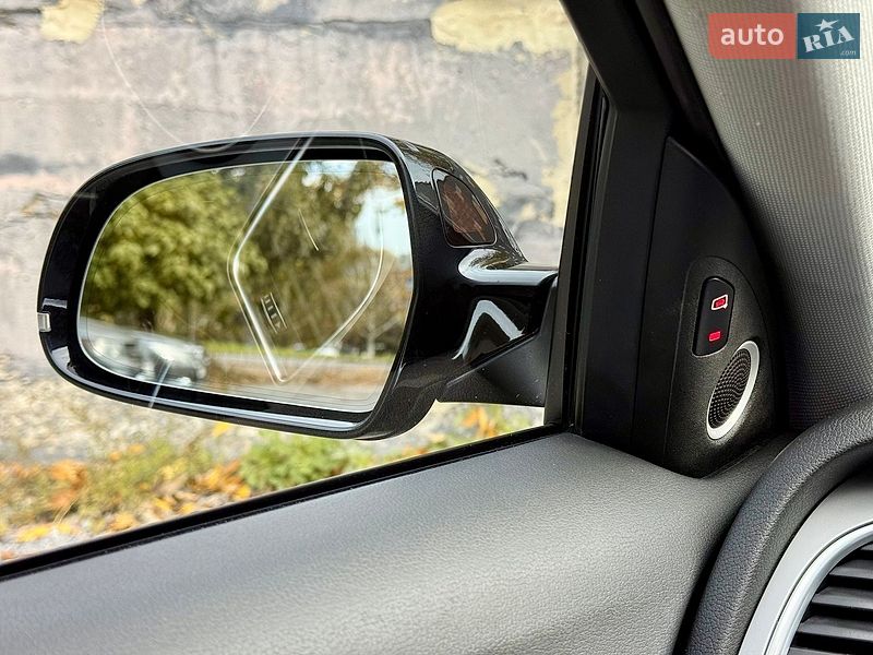 Седан Audi A4 2013 в Харькове