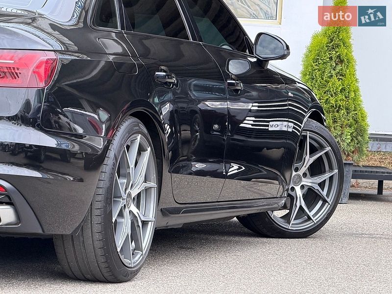 Седан Audi A4 2024 в Києві