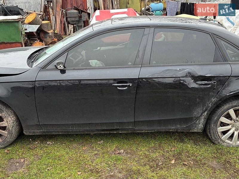 Седан Audi A4 2011 в Киеве