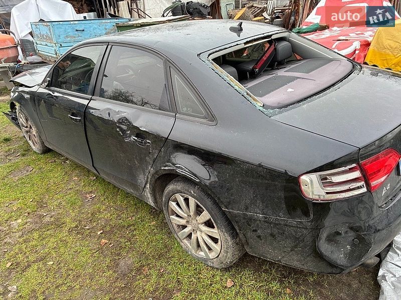 Седан Audi A4 2011 в Киеве