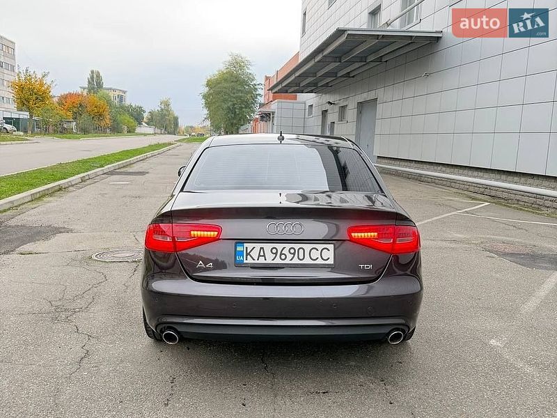 Седан Audi A4 2013 в Броварах