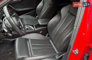 Седан Audi A4 2018 в Киеве