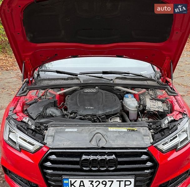 Седан Audi A4 2018 в Киеве