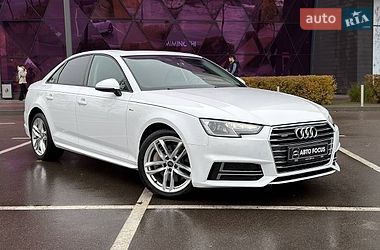 Седан Audi A4 2016 в Киеве