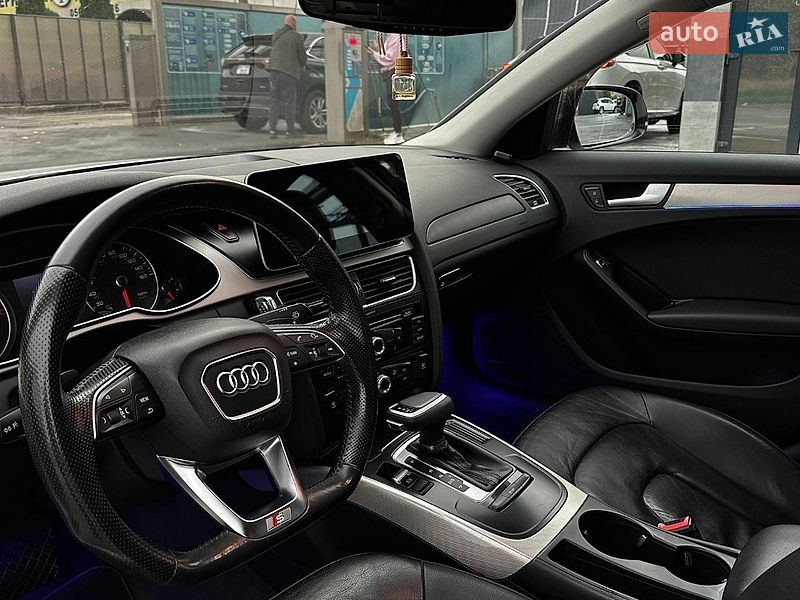 Седан Audi A4 2014 в Буче