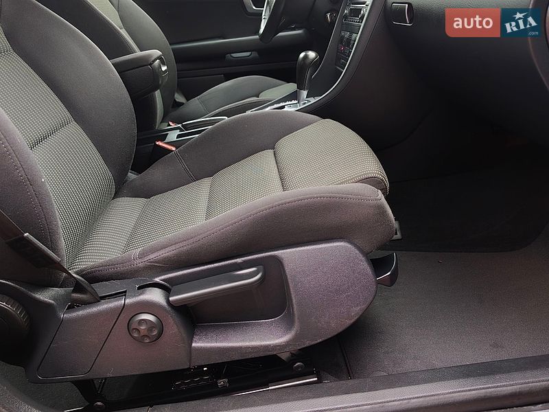 Универсал Audi A4 2006 в Сарнах