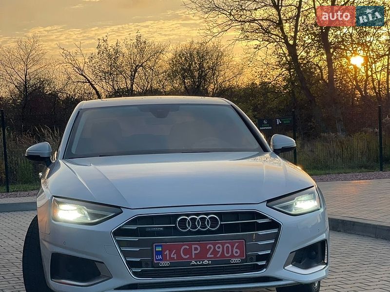 Седан Audi A4 2021 в Стрые