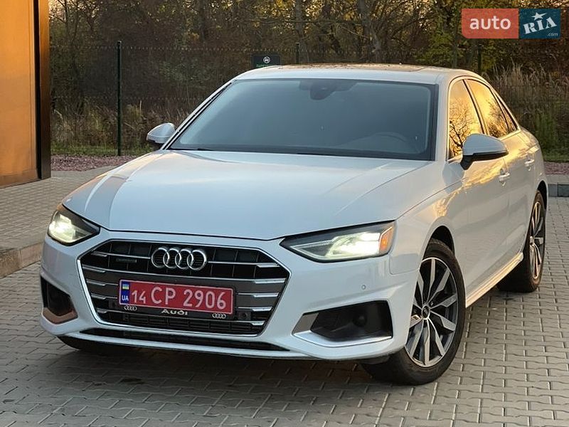 Седан Audi A4 2021 в Стрые