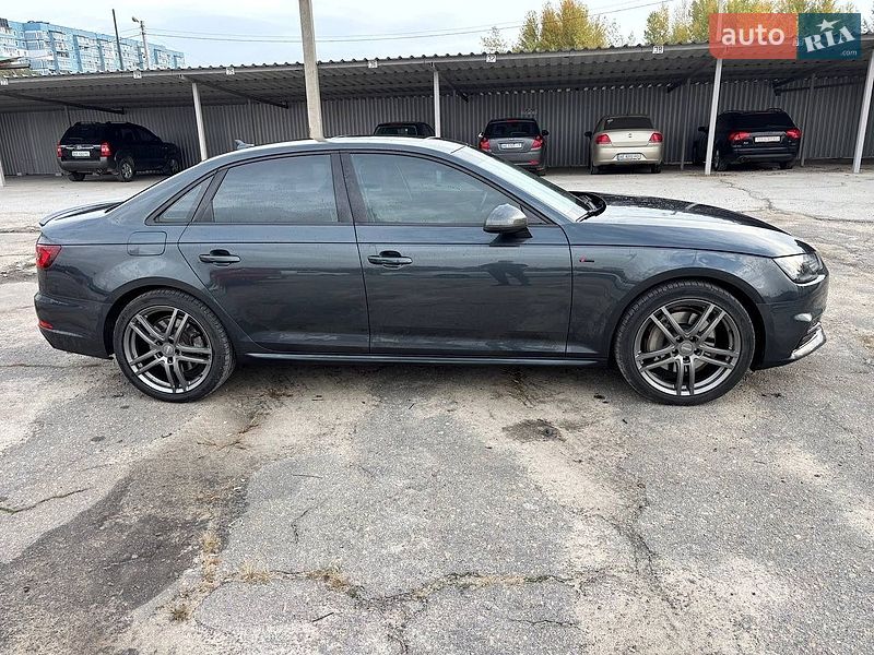 Седан Audi A4 2017 в Днепре