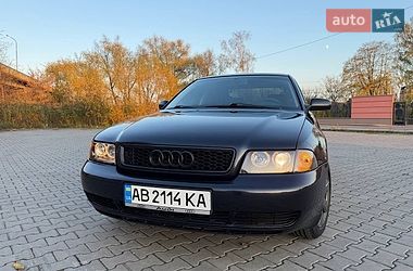 Седан Audi A4 1997 в Дрогобичі