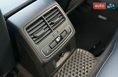 Седан Audi A4 2015 в Первомайске