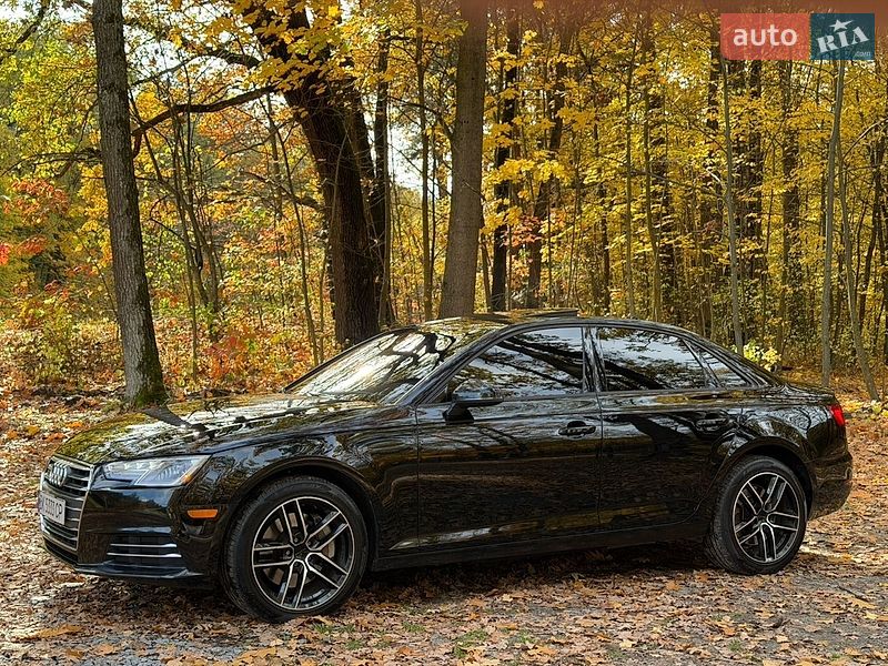 Седан Audi A4 2016 в Радивиліві