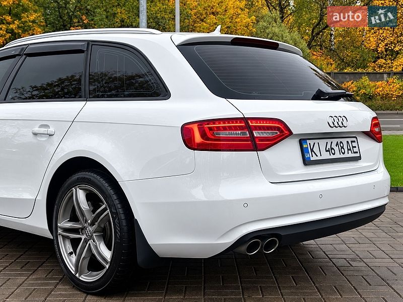 Универсал Audi A4 2014 в Киеве