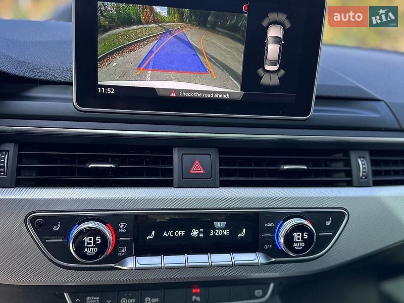 Седан Audi A4 2015 в Полтаве