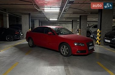 Седан Audi A4 2010 в Киеве
