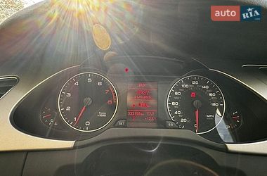 Седан Audi A4 2011 в Кривом Роге