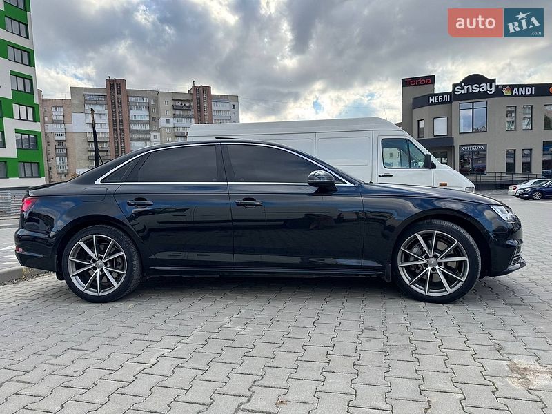 Седан Audi A4 2017 в Тернополі