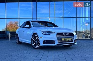 Седан Audi A4 2017 в Львове