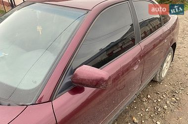 Седан Audi A4 1997 в Рогатині