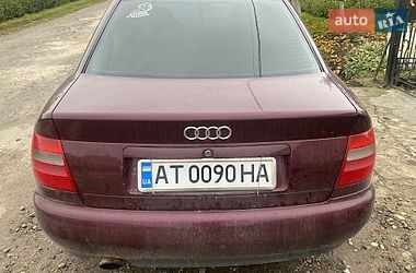 Седан Audi A4 1997 в Рогатині
