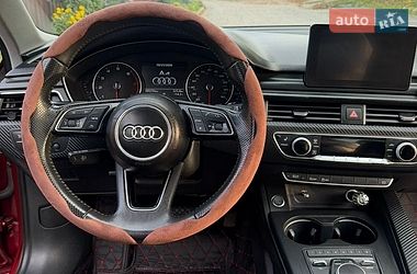 Седан Audi A4 2018 в Дніпрі