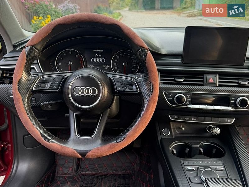Седан Audi A4 2018 в Дніпрі