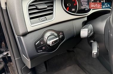 Седан Audi A4 2013 в Винниках