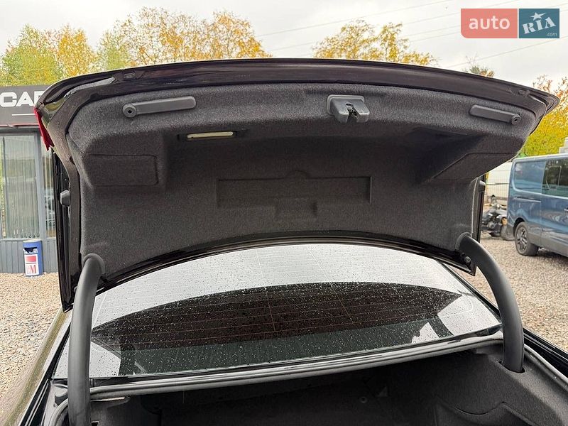 Седан Audi A4 2013 в Винниках