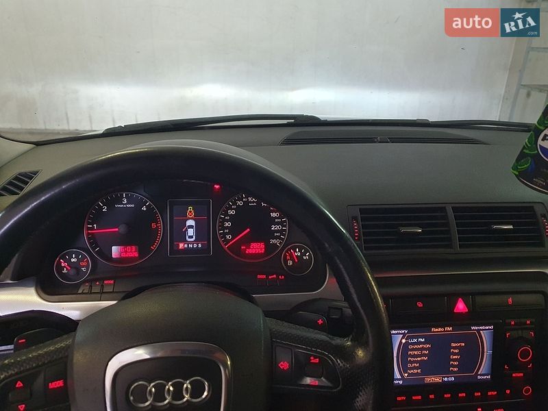 Универсал Audi A4 2005 в Киеве