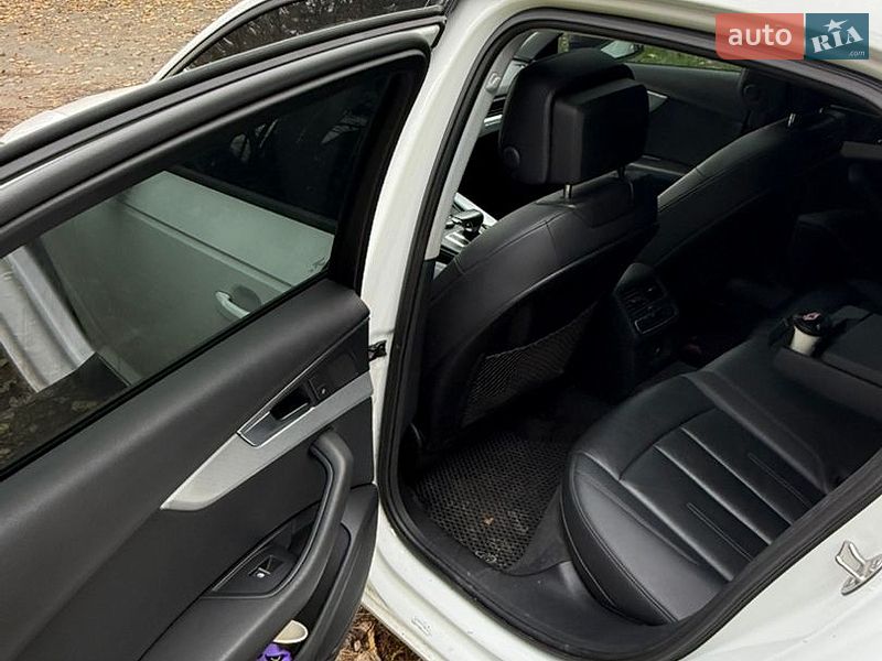 Седан Audi A4 2017 в Киеве фото 6 Седан Audi A4 2017 в Киеве