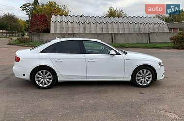 Седан Audi A4 2011 в Прилуках