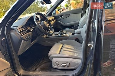 Седан Audi A4 2017 в Львове