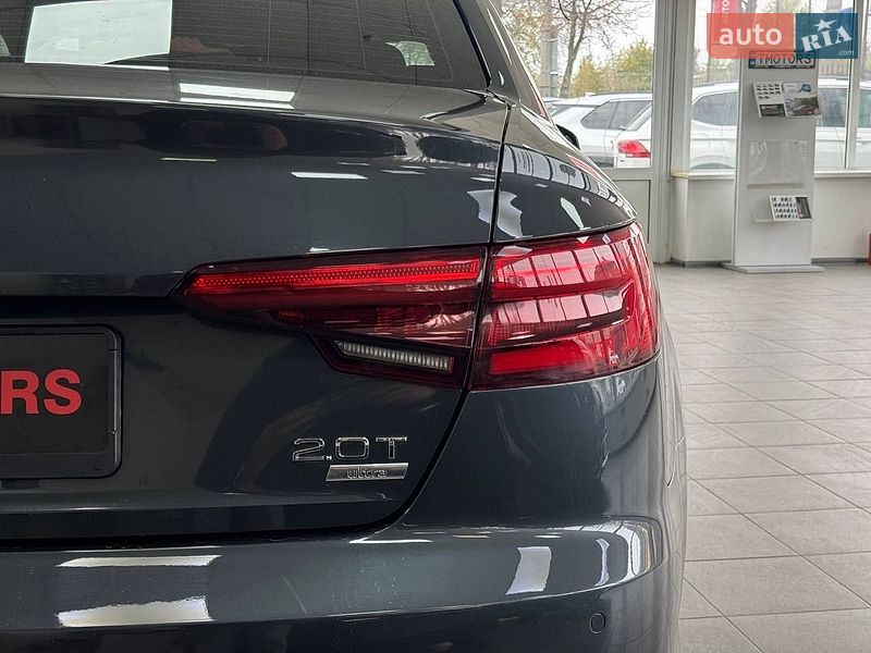 Седан Audi A4 2017 в Києві