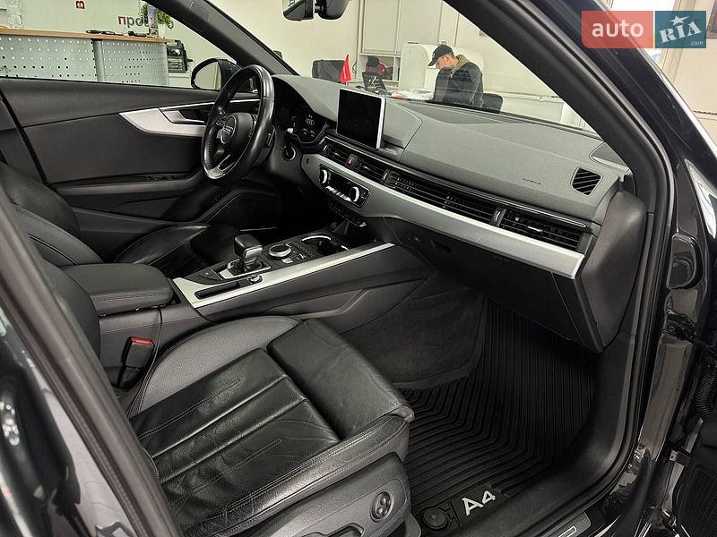 Седан Audi A4 2017 в Києві