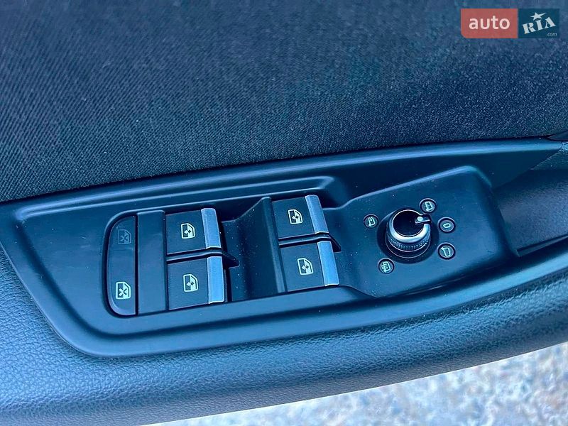 Універсал Audi A4 2017 в Львові фото 24 Універсал Audi A4 2017 в Львові